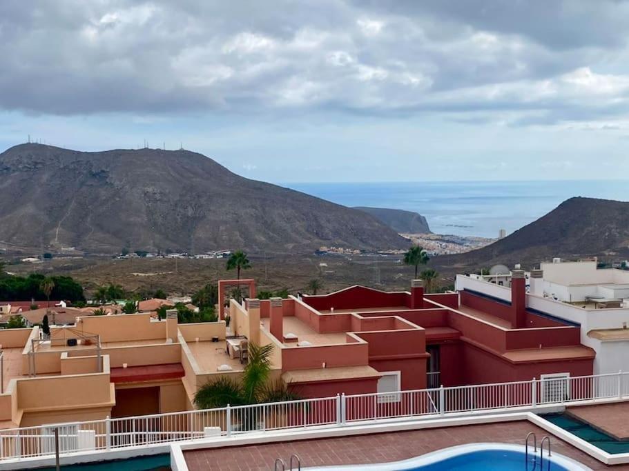 Bonitos Atardeceres Sobre Los Cristianos Chayofa Luaran gambar