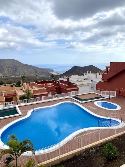 Bonitos Atardeceres Sobre Los Cristianos Chayofa Luaran gambar